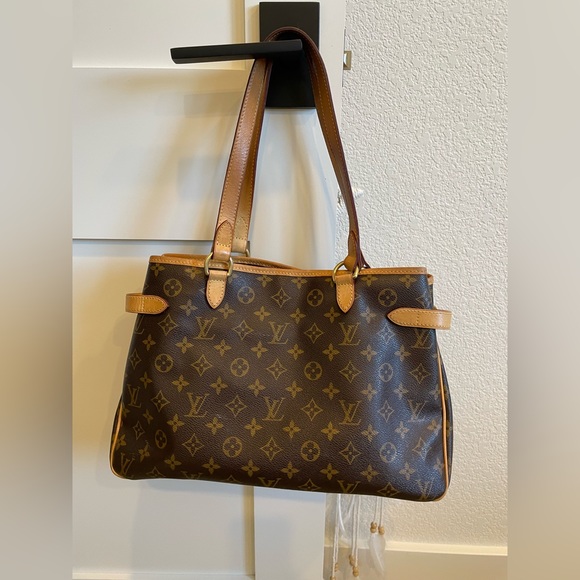 A classic, Batignolles Louis Vuitton in original print and in great shape! - Picture 2 of 16